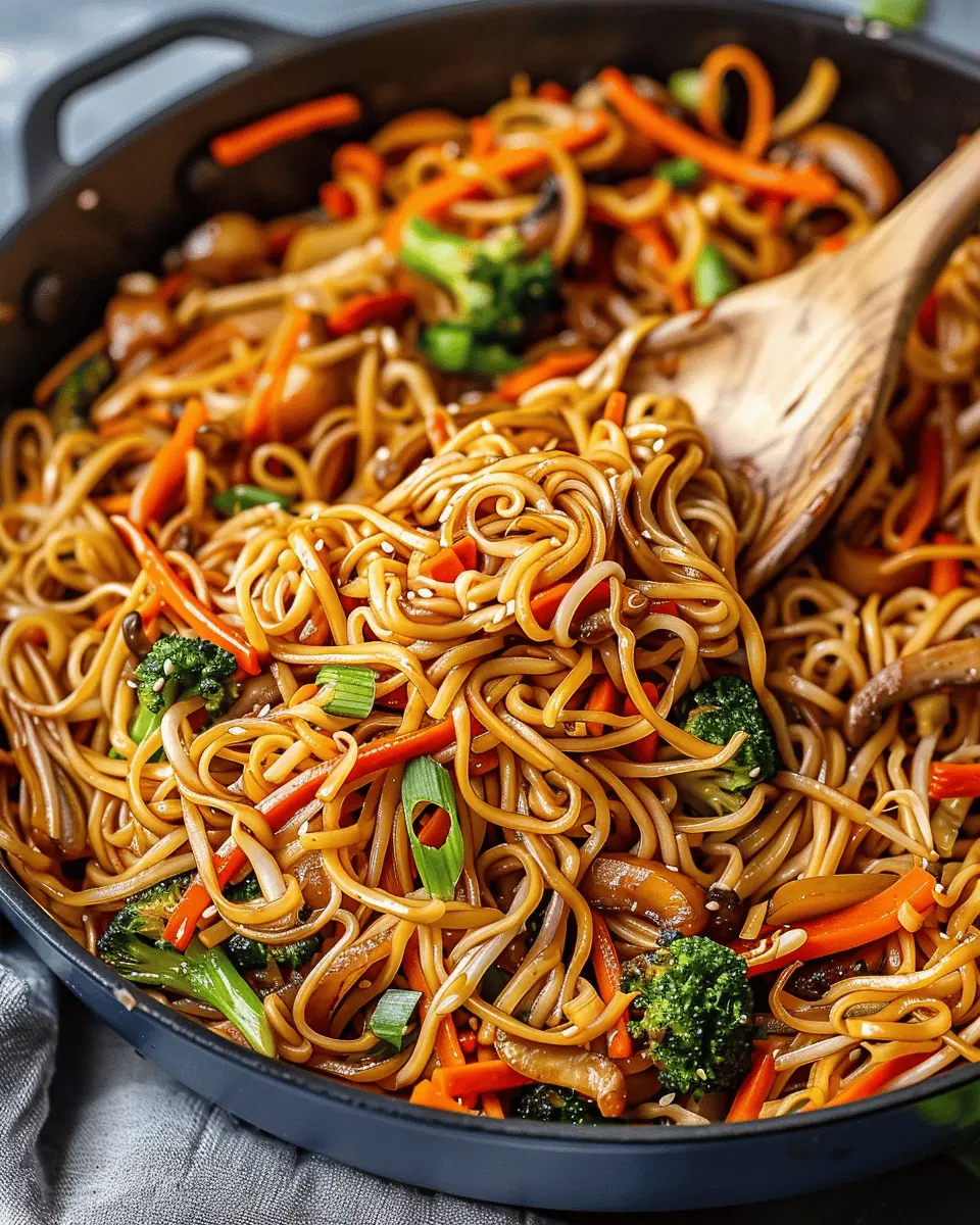 Veggie Lo Mein Made Easy: A Delicious Twist on Takeout Favorites